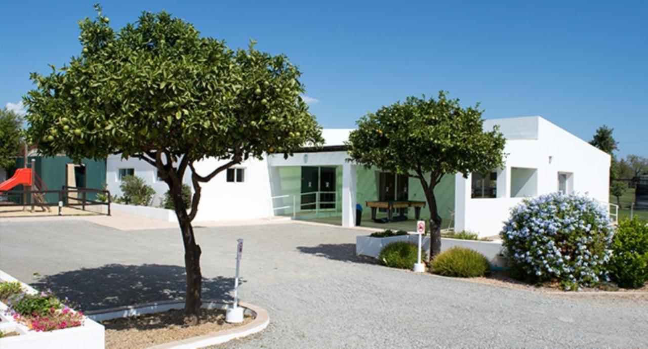 Centre Algarve Hotel มอนคาราปาโช ภายนอก รูปภาพ