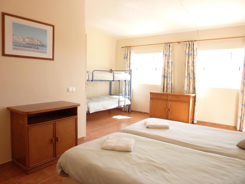 Centre Algarve Hotel มอนคาราปาโช ภายนอก รูปภาพ